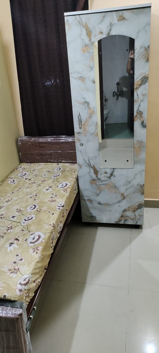 Gowtham Ladies PG New