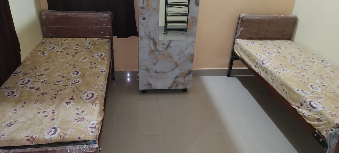 Gowtham Ladies PG New